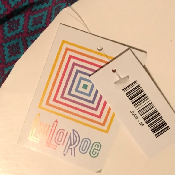 NWT LuLaRoe Julia Dress M Medium Diamond Pattern - Picture 5 of 5